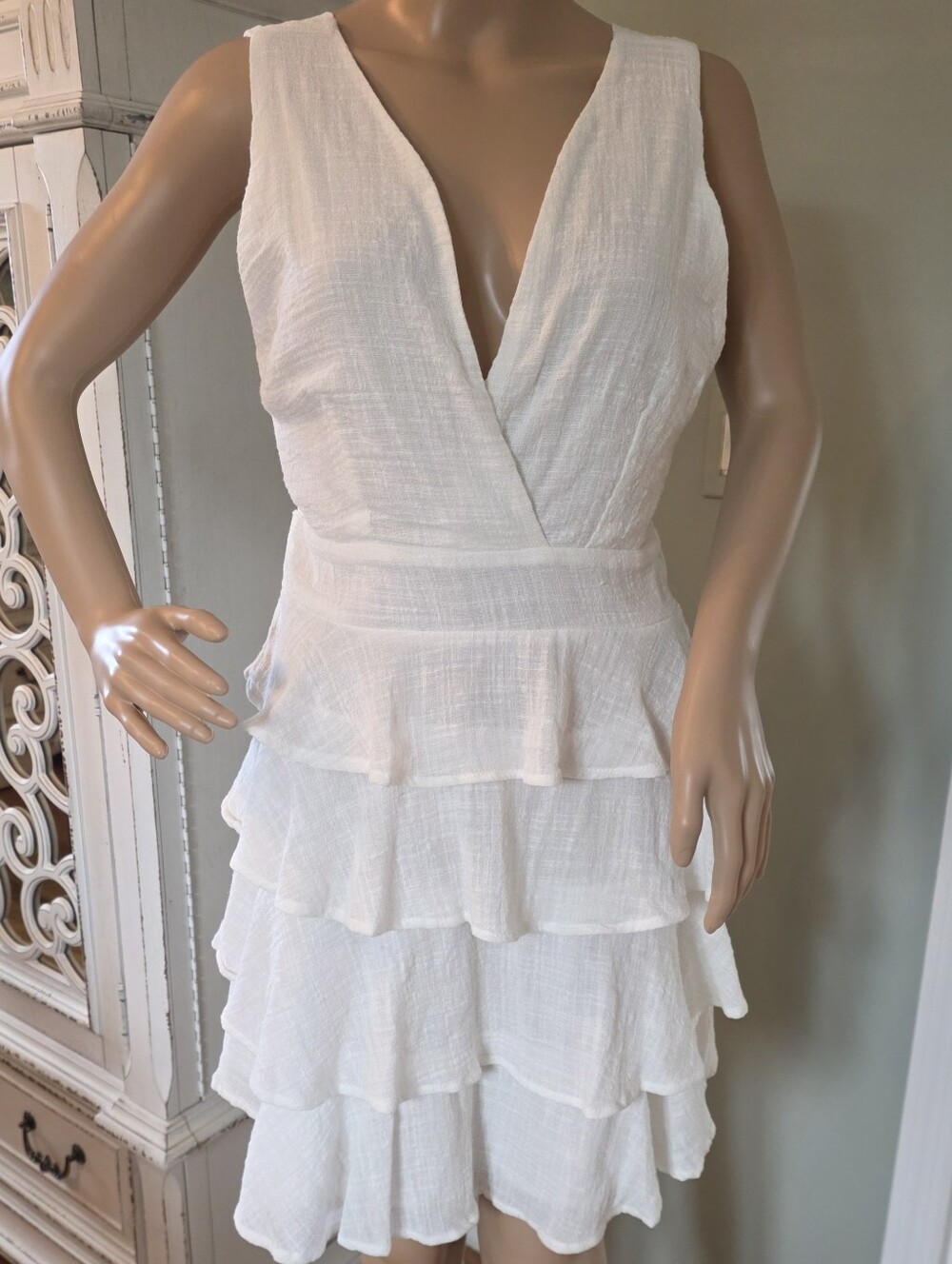 FAVLUX White Sleeveless Tiered Belted Deep  Plunge Summer Mini Dress M